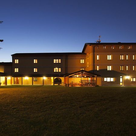 Hotel Naonis Cordenons Экстерьер фото